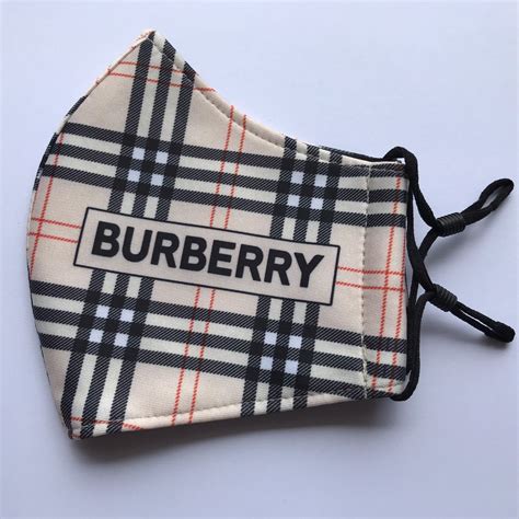 khẩu trang vải burberry|Burberry store online.